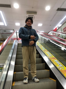 「Varde77（バルデセブンティセブン）のアイテム（ジャケット/アウター）」を使った、Junichiさん（メンズ・173cm）の冬コーディネート