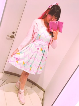 「アイテム（バレッタ/ヘアクリップ）」を使った、Miyuさん（レディース・164cm・10代）の夏コーディネート