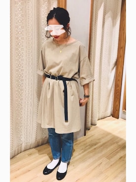 「earth music&ecology（アースミュージックアンドエコロジー）のアイテム（バレエシューズ、ブラック系）」を使った、YUNAさん（レディース・150cm）の春コーディネート