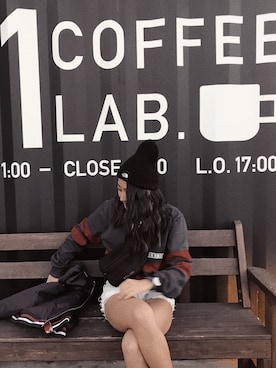 「TOMMY HILFIGER（トミーヒルフィガー）のアイテム（スタジャン）」を使った、mikiさん（レディース・159cm）の冬コーディネート