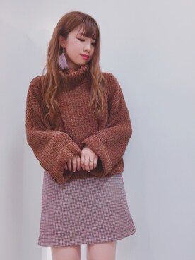 「ブラウンニット」｜「アイテム（アクセサリー）」を使った、かなみさん（レディース・156cm）の秋コーディネート