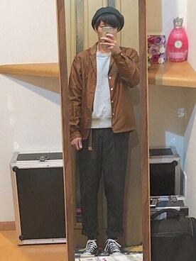 「カジュアルコーデ」｜「アイテム（テーラードジャケット）」を使った、やまね(社会人コーデ)さん（メンズ・170cm）の秋コーディネート