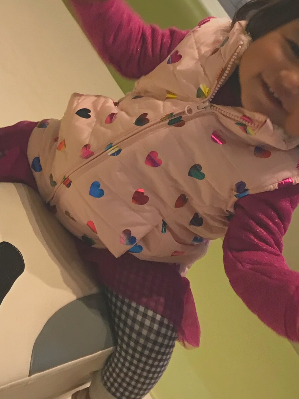 「GAPのアイテム（トップス、ピンク系）」を使った、Kしゃんさん（レディース・156cm）の秋コーディネートの1枚目の写真