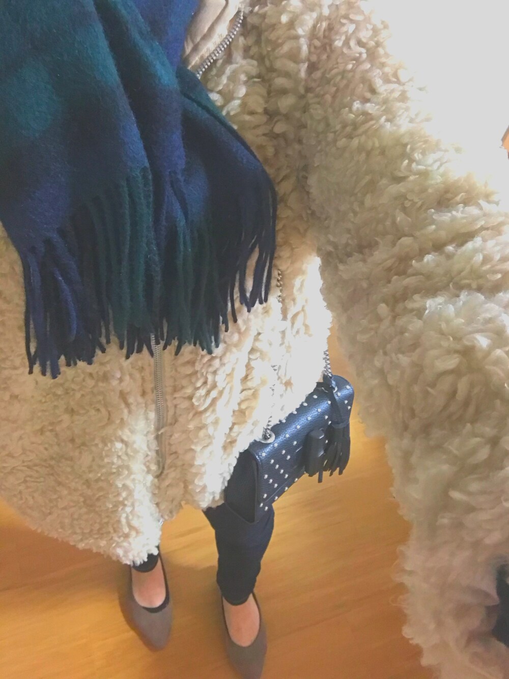 「プードルブルゾン、しまむら、GUCCI、バーニーズニューヨーク」｜「BARNEYS NEWYORKのアイテム（マフラー、その他）」を使った、Kしゃんさん（レディース・156cm）の冬コーディネートの1枚目の写真