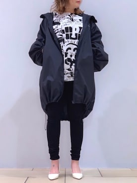 「HOLIDAY（ホリデイ）のアイテム」を使った、五十嵐 あやさん（レディース・160cm）の冬コーディネート