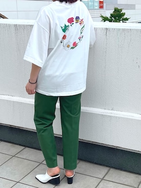 「主役はカラーパンツ」｜五十嵐 あやさん（レディース・159cm）の春コーディネート