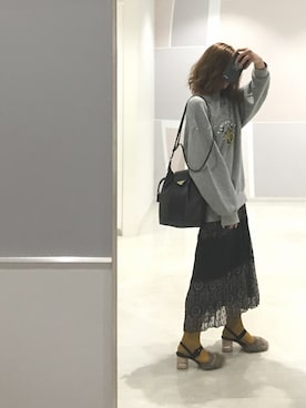 「snidel」｜「アイテム（スウェット）」を使った、nananaさん（レディース・156cm）の秋コーディネート