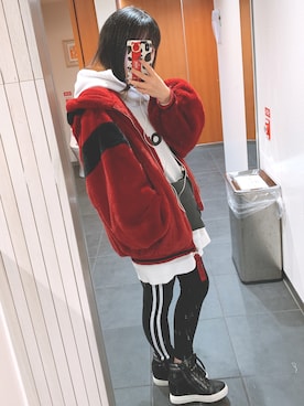 「RASVOA（ラスボア）のアイテム（その他アウター）」を使った、まちのさん（レディース・156cm）の冬コーディネート