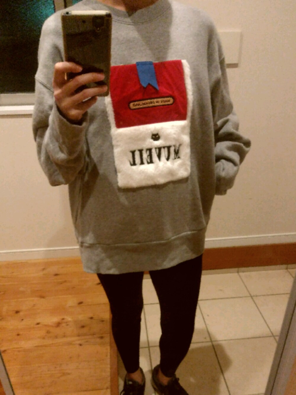 MUVEIL ミュベール シガレットビッグプルオーバー タバコケース トレーナー MUVEIL ミュベール シガレットビッグプルオーバー タバコケース