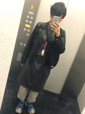 「カッコイイ女子」｜「アイテム（ライダースジャケット）」を使った、みずかきさん（レディース・155cm）の春コーディネート