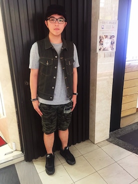 「ROLL（ロール）のアイテム」を使った、Sebastian yangさん（メンズ・172cm）の秋コーディネート