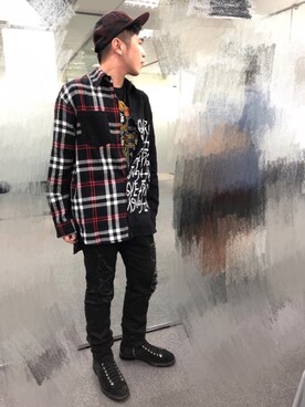 「Alexander McQueen（アレキサンダーマックイーン）のアイテム（パンツ）」を使った、Sebastian yangさん（メンズ・172cm）の秋コーディネート