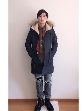 「STUDIOUS（ステュディオス）のアイテム（ミリタリージャケット）」を使った、Sebastian yangさん（メンズ・172cm）の春コーディネート