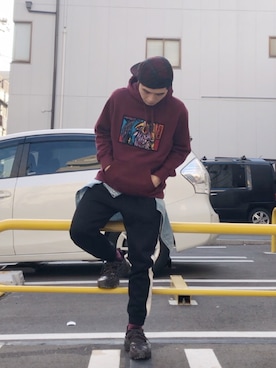 「PHANTACi（ファンタシー）のアイテム（パンツ）」を使った、Sebastian yangさん（メンズ・172cm）の冬コーディネート