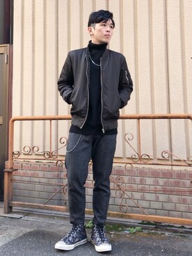 「uniform experiment」｜「アイテム（MA-1）」を使った、Sebastian yangさん（メンズ・172cm）の冬コーディネート