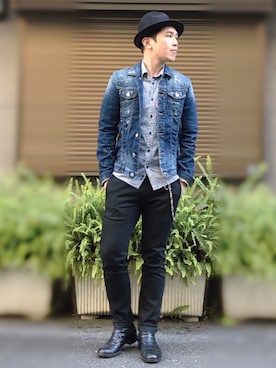「DSQUARED2（ディースクエアード）のアイテム（デニムジャケット）」を使った、Sebastian yangさん（メンズ・172cm）の春コーディネート