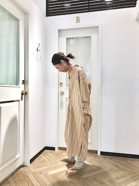 「TICCA（ティッカ）のアイテム（シャツワンピース）」を使った、tomocoさん（レディース・158cm）の夏コーディネート