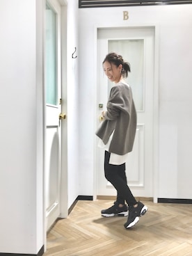 「YANUK（ヤヌーク）のアイテム」を使った、tomocoさん（レディース・158cm）の秋コーディネート