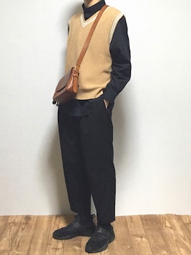 「FOSSIL（フォッシル）のアイテム（ショルダーバッグ）」を使った、reposukeさん（メンズ・173cm）の春コーディネート