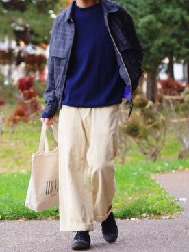 「DANTON（ダントン）のアイテム（パンツ）」を使った、reposukeさん（メンズ・173cm）の秋コーディネート