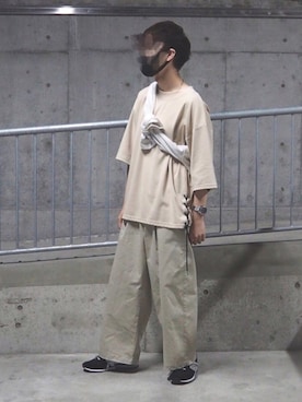 「白パンツコーデ」｜「アイテム（その他）」を使った、ときんさん（メンズ・175cm）の春コーディネート