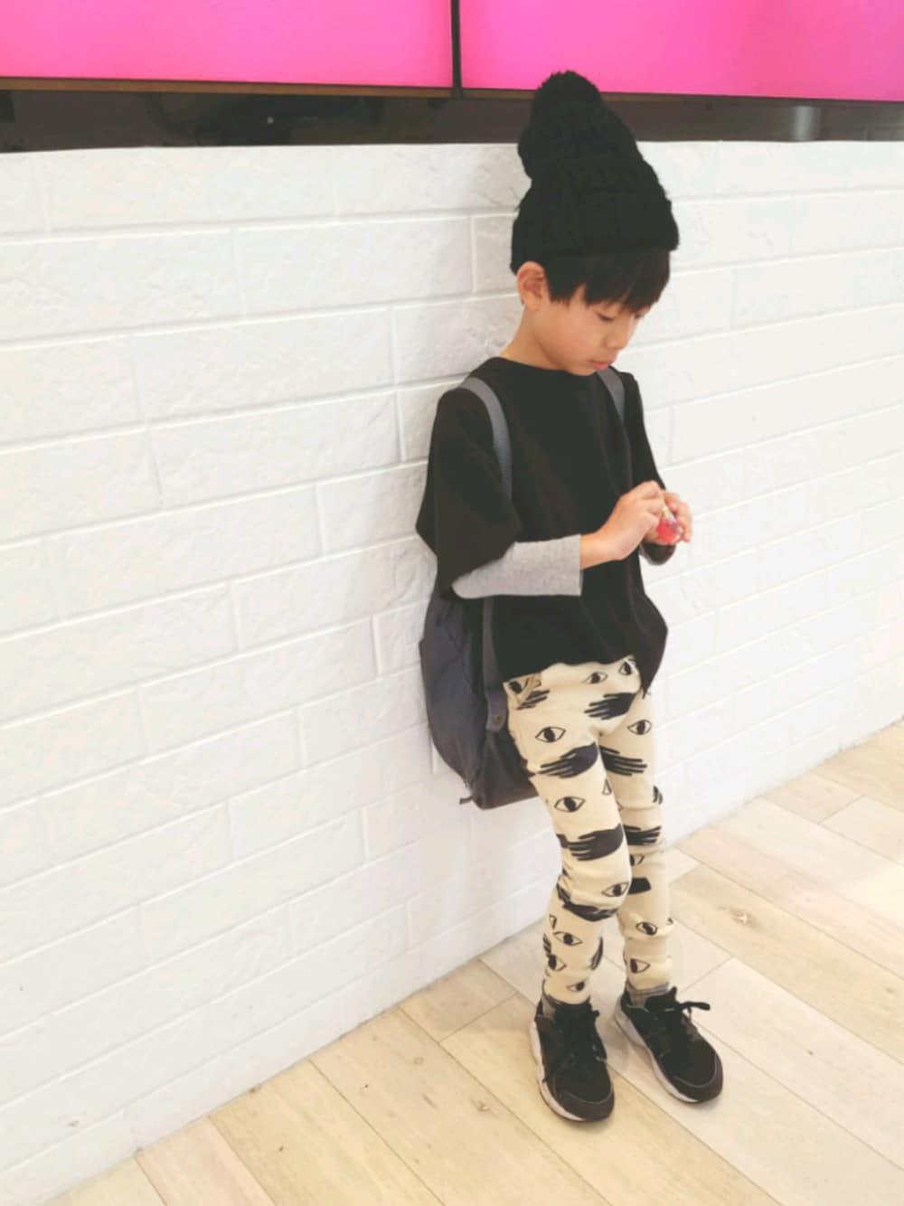 「キッズコーデ、男の子、休日スタイル、arkakama、nunuforme、NIKE、スニーカー、ニット帽」｜「しまむらのアイテム（帽子、ブラック系）」を使った、xxnaoxxさん（キッズ・120cm）の冬コーディネートの1枚目の写真