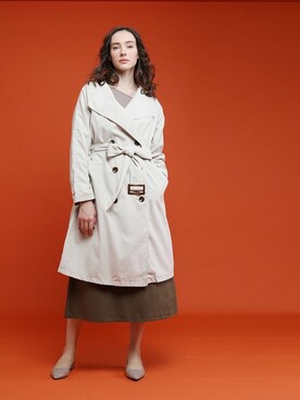 「ノーカラー」｜「アイテム（トレンチコート）」を使った、aimohaさん（レディース・166cm）の春コーディネート