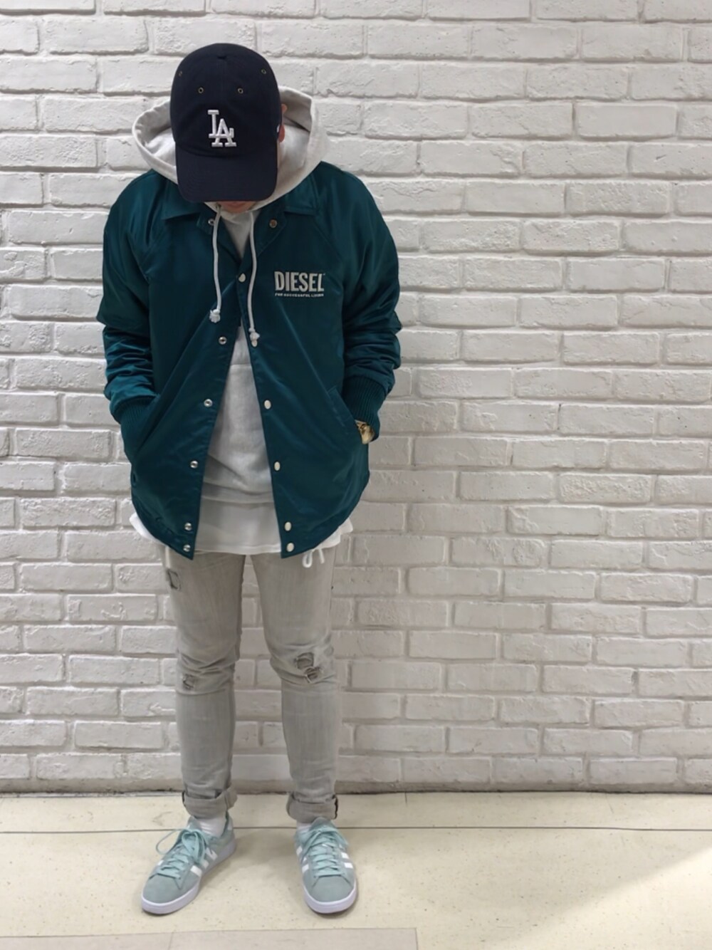 「Diesel、ディーゼル、HATECOUTURE、ヘイトなんて着ちらそう、秋のコーデ、今日のコーデ」｜「DIESELのアイテム（ジャケット/アウター、グリーン系）」を使った、MJ-MICHIさん（メンズ・165cm）の秋コーディネートの1枚目の写真