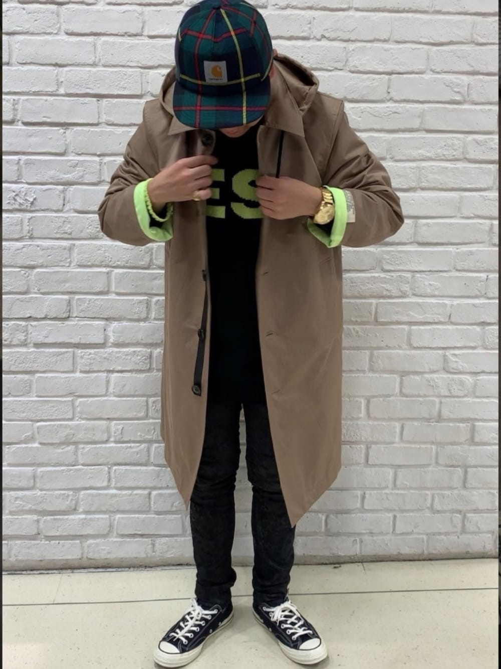 「Diesel、スプリングコート、コート、ニット、ロゴニット、SS19、スタッフセンバツ」｜「DIESELのMEN'Sロゴデザインニット（ニット/セーター、ブラック系）」を使った、MJ-MICHIさん（メンズ・165cm）の冬コーディネートの1枚目の写真