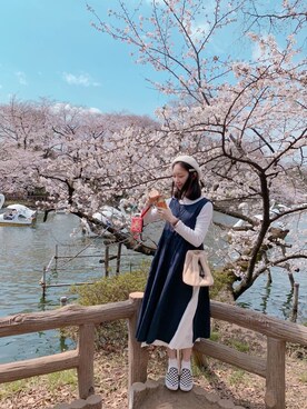 「VANS（バンズ）のアイテム（スニーカー、ブラック系）」を使った、つきの うさぎさん（レディース・162cm）の春コーディネート