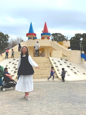 「GU（ジーユー）のアイテム（トップス、ホワイト系）」を使った、つきの うさぎさん（レディース・162cm）の春コーディネート