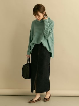 「スリット」｜「アイテム（バレエシューズ）」を使った、SonnyLabel WOMENさん（レディース・165cm）の冬コーディネート