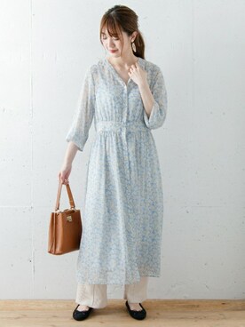 「小花柄ワンピース」｜「アイテム（バレエシューズ）」を使った、SonnyLabel WOMENさん（レディース・165cm）の冬コーディネート