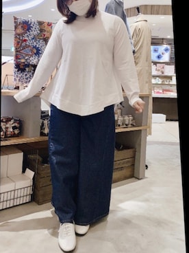 「Libra Cue（リブラ キュー）のアイテム（パンツ）」を使った、enenkaさん（レディース・156cm）の春コーディネート