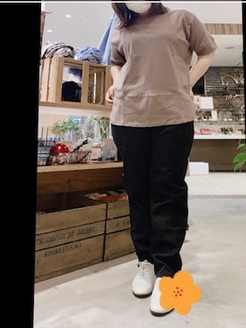 「Libra Cue（リブラ キュー）のアイテム（パンツ）」を使った、enenkaさん（レディース・156cm）の春コーディネート