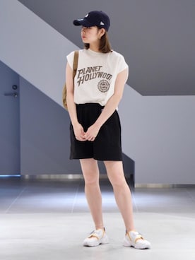 葛山桃子さんのコーディネート
