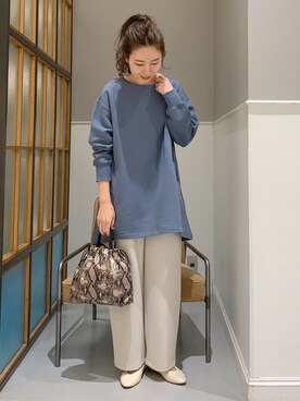「ストレートパンツ」｜「アイテム（チュニック）」を使った、mizkさん（レディース・162cm）の春コーディネート