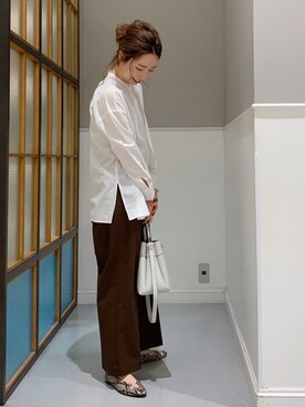 「レプシィム(LEPSIM)」｜「アイテム（チノパンツ）」を使った、mizkさん（レディース・162cm）の春コーディネート