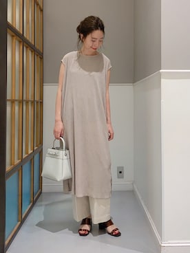「レプシィム(LEPSIM)」｜「アイテム（チノパンツ）」を使った、mizkさん（レディース・162cm）の夏コーディネート
