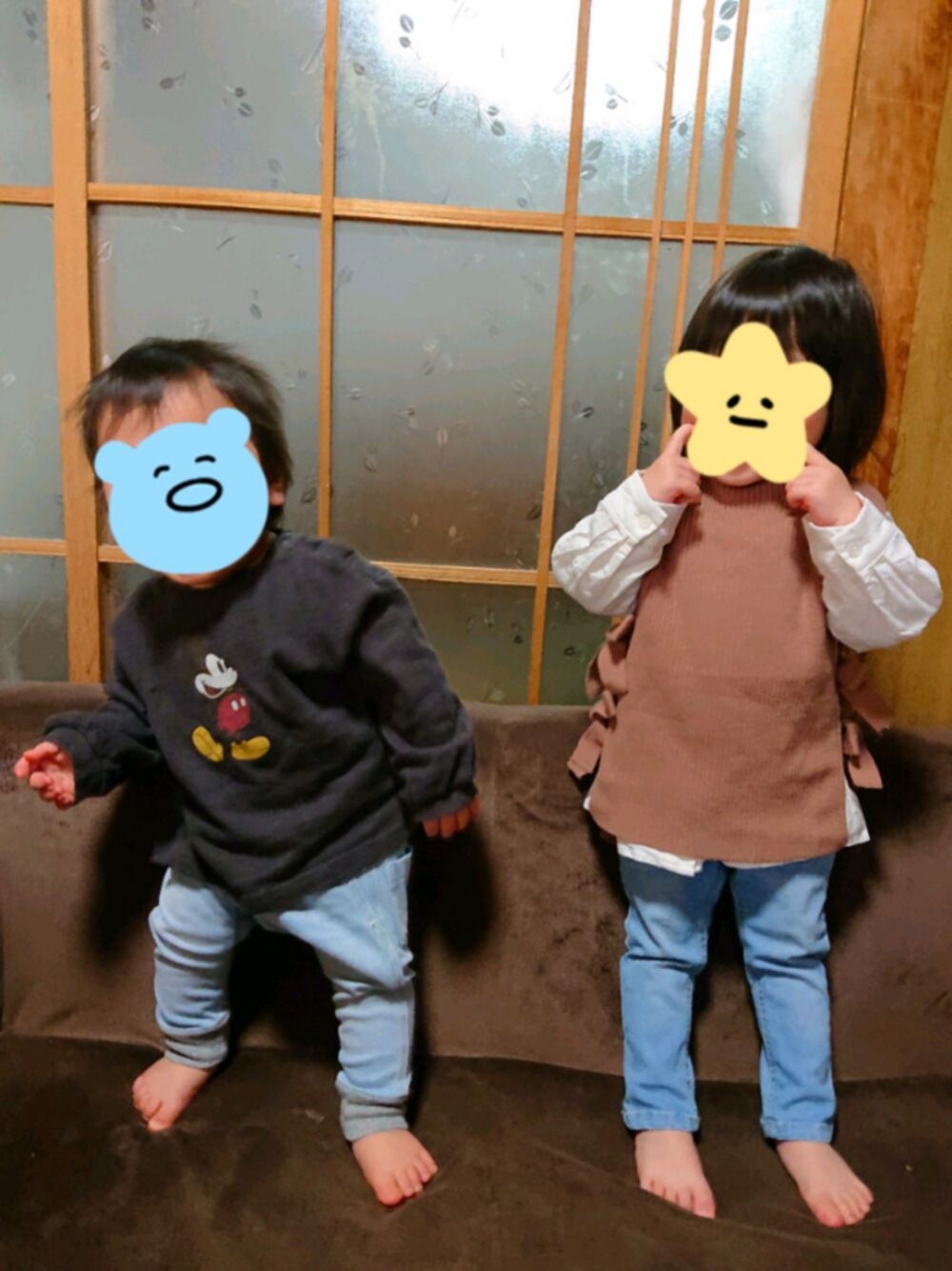 「プティマイン、２歳、10ヶ月、ブリーズ、ブランシェス、姉弟、ZOZOTOWN掲載」｜「BREEZEのベビー腹巻デニム 9分丈（デニムパンツ、ブルー系）」を使った、herooossさん（キッズ・80cm）の冬コーディネートの1枚目の写真