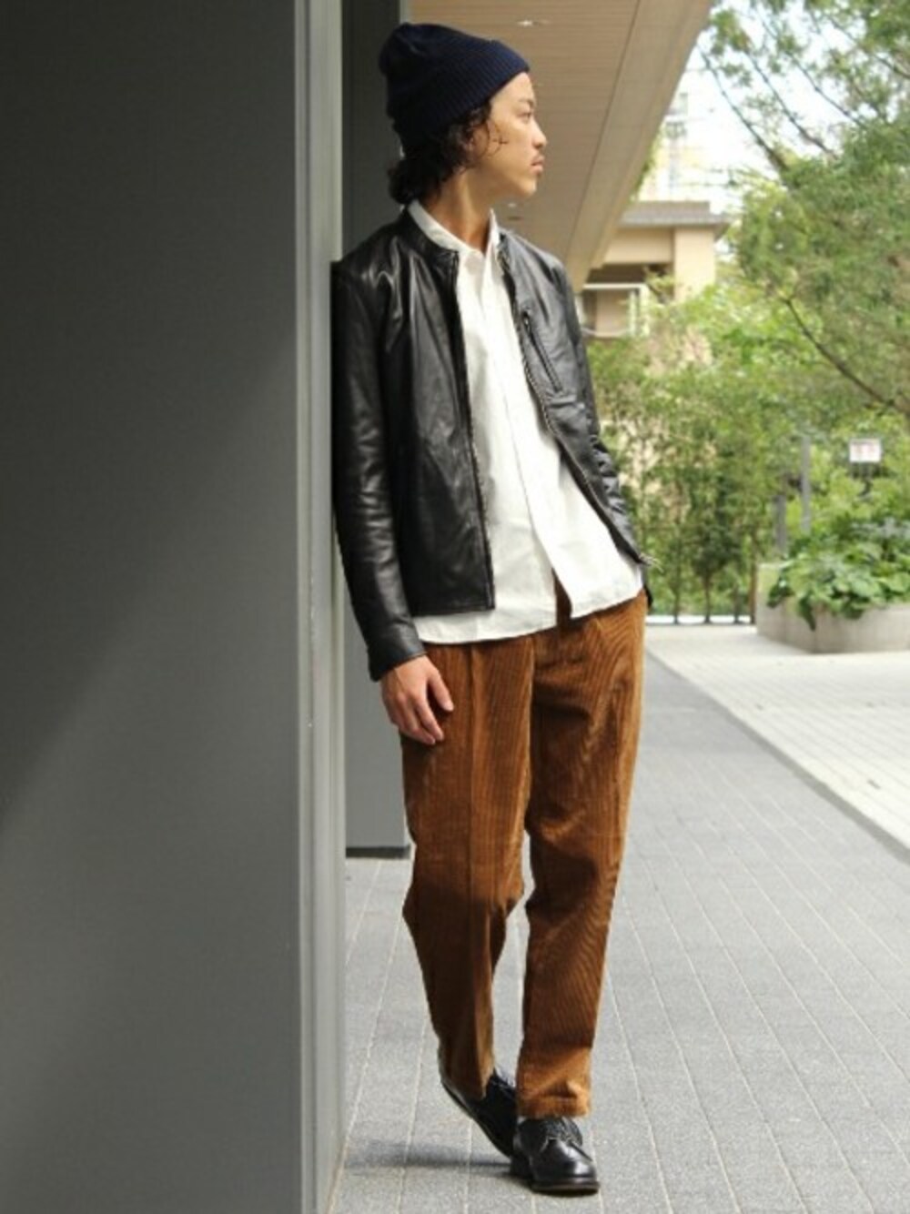 「JOURNAL STANDARDのネルワークシャツ♯（シャツ/ブラウス、ホワイト系）」を使った、YUKIさん（メンズ・176cm）の秋コーディネートの1枚目の写真