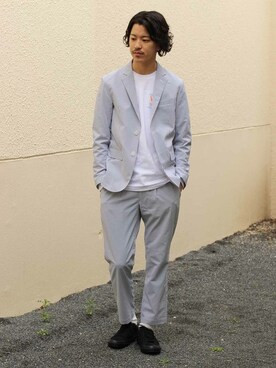 「アイテム（テーラードジャケット、ホワイト系）」を使った、YUKIさん（メンズ・176cm）の春コーディネート