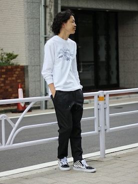 「MTV（エムティーヴィー）のアイテム」を使った、YUKIさん（メンズ・176cm）の秋コーディネート