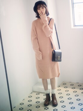 「GRL（グレイル）のアイテム（レッグウェア）」を使った、GRLグレイル_OFFICIALさん（レディース・166cm）の冬コーディネート