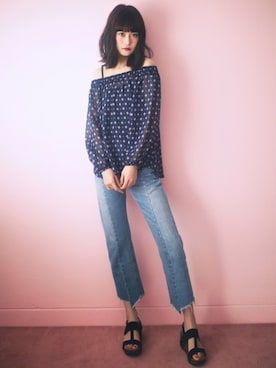 「アイテム（キャミソール、ブラック系）」を使った、GRLグレイル_OFFICIALさん（レディース・167cm）の春コーディネート