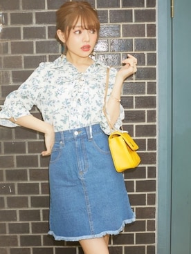「GRL（グレイル）のアイテム（デニムスカート）」を使った、GRLグレイル_OFFICIALさん（レディース・155cm）の夏コーディネート