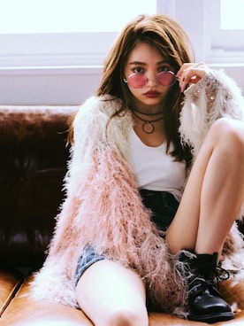 「アイテム（カーディガン/ボレロ、その他）」を使った、GRLグレイル_OFFICIALさん（レディース・155cm）の秋コーディネート