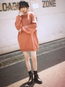 「スエット」｜「アイテム（ハンチング/ベレー帽）」を使った、GRLグレイル_OFFICIALさん（レディース・166cm）の秋コーディネート