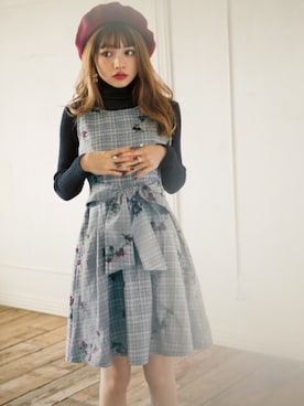 「アイテム（ハンチング/ベレー帽、レッド系）」を使った、GRLグレイル_OFFICIALさん（レディース・158cm）の秋コーディネート