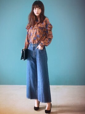 「GRL（グレイル）のアイテム（シャツ/ブラウス）」を使った、GRLグレイル_OFFICIALさん（レディース・167cm）の秋コーディネート